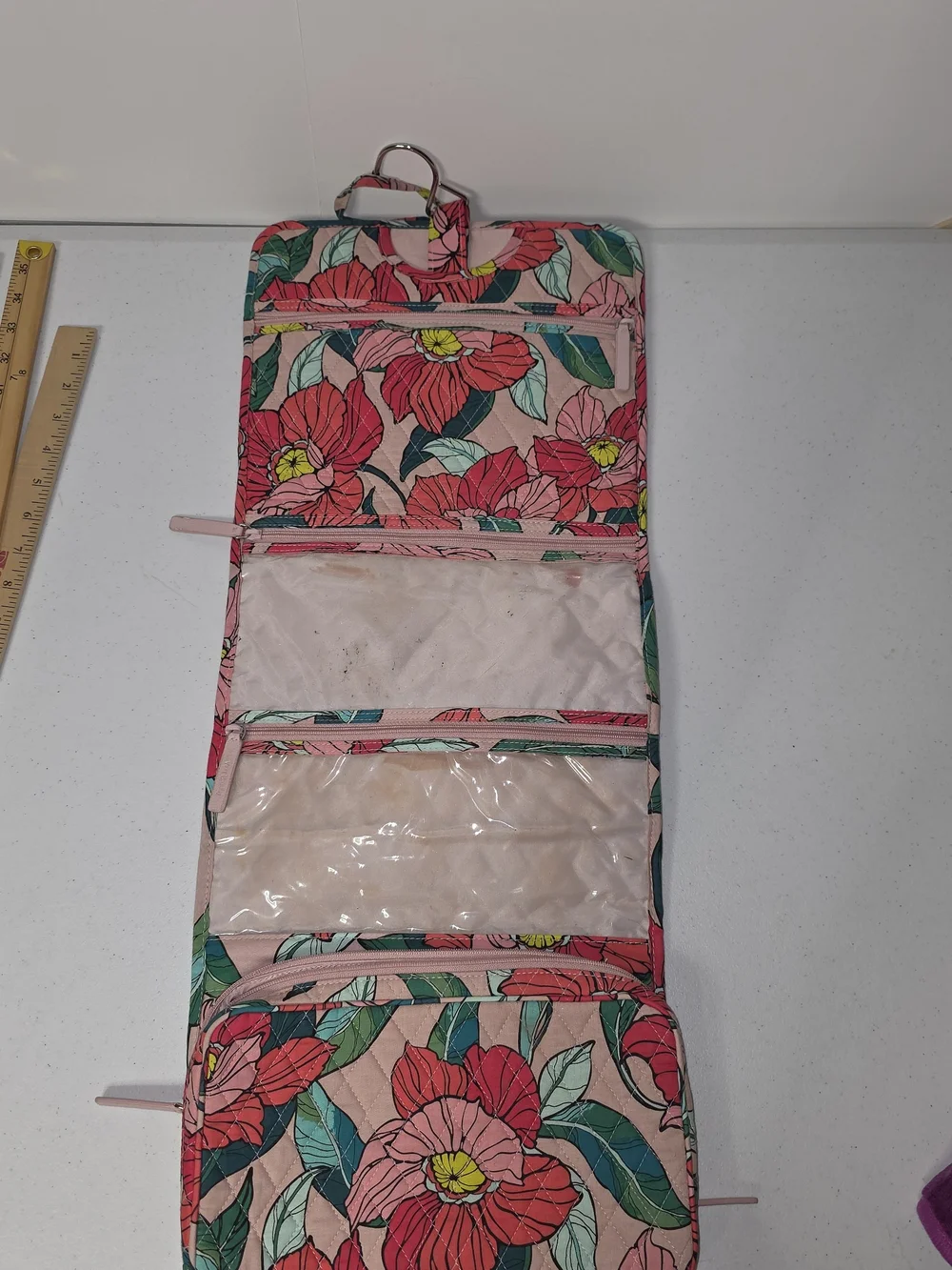 Vera Bradley Hanging Travel Organizer Vintage Floral Quilted Cotton Makeup Bag